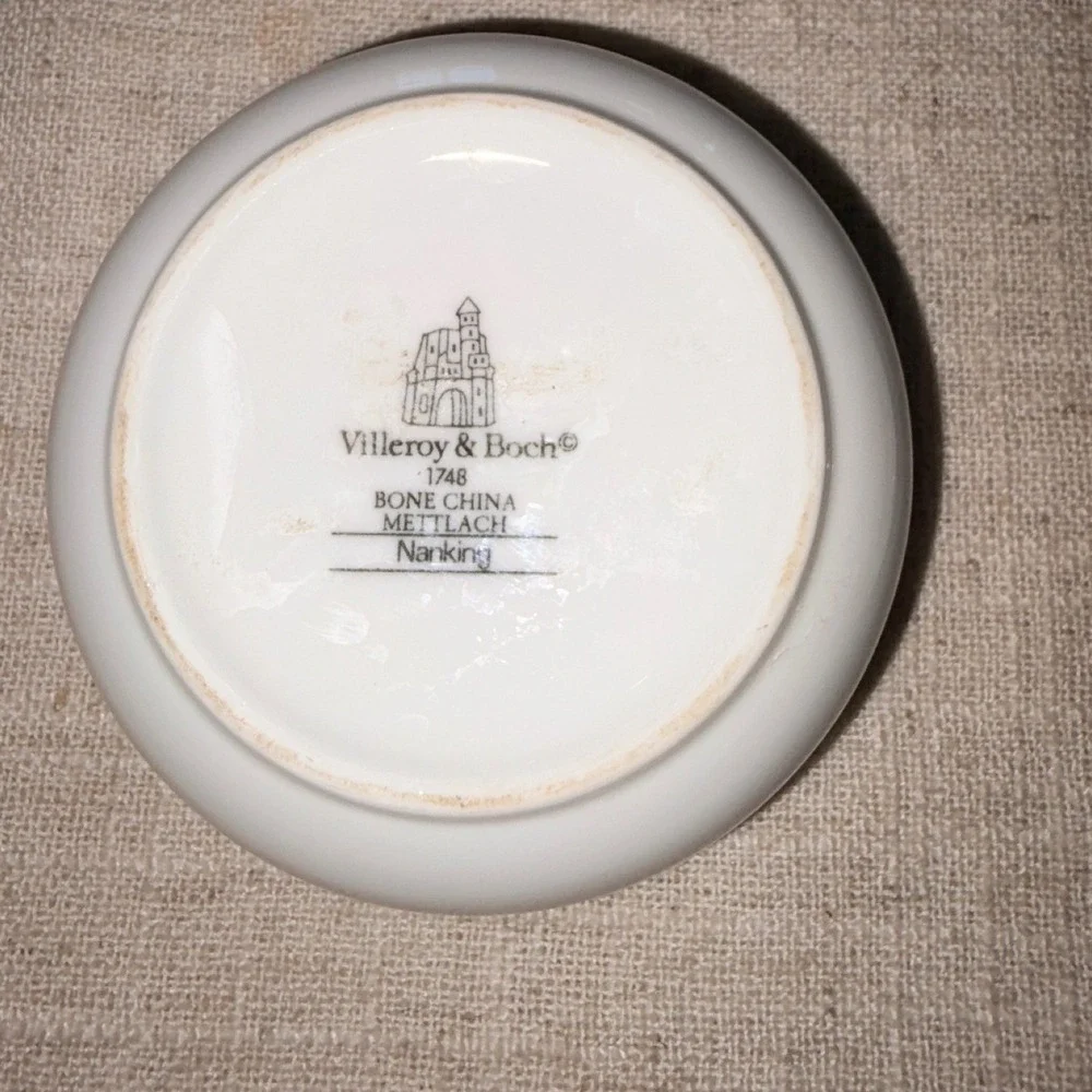 Villeroy‎ & Boch Nanking Bone China Covered Trinket Box Floral